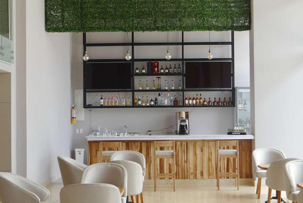 Hotel Wyndham Garden Cartagena Ristorante foto